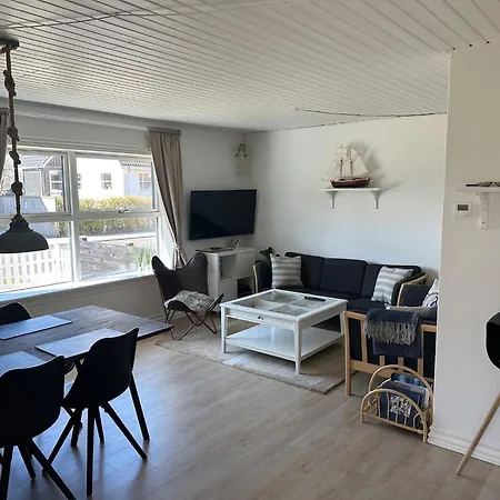 - House * Skagen